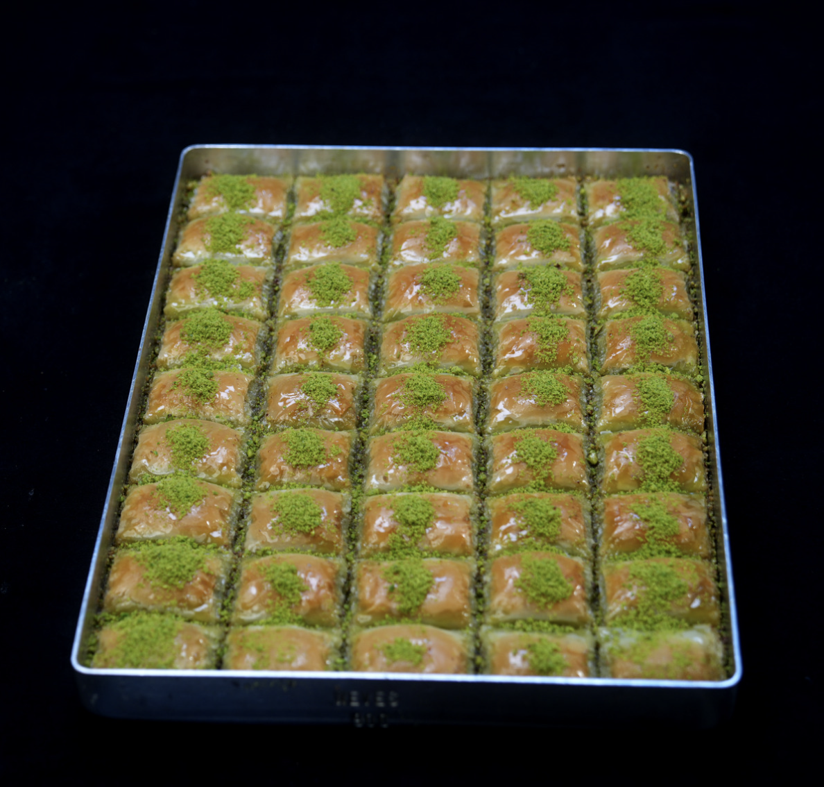 Fıstıklı Dürüm Tepsi Baklava - Neves Baklava